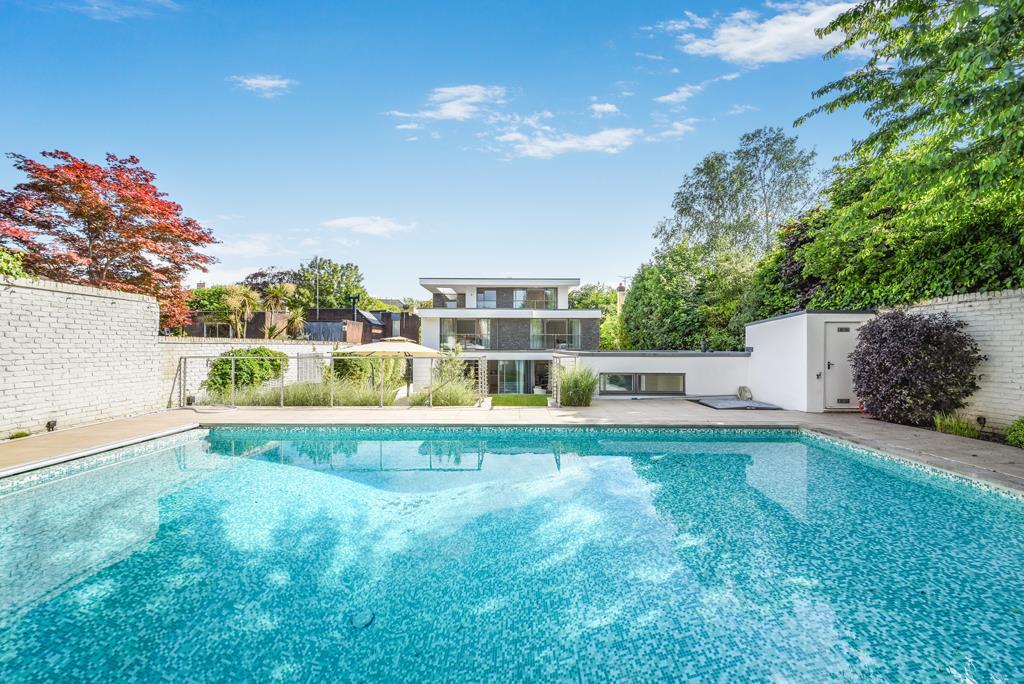 5 bed Detached for rent in Wimbledon. From Fuller Gilbert & Co - Wimbledon 5 bed Detached for rent in Wimbledon. From Fuller Gilbert & Co - Wimbledon