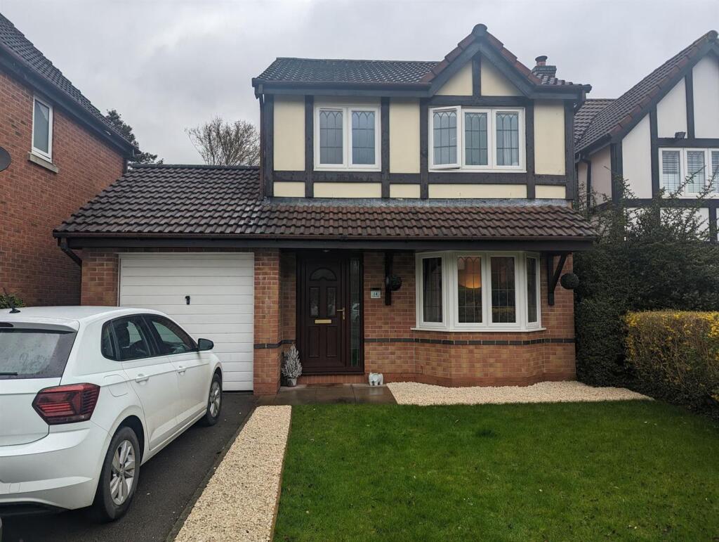 3 bed Detached for rent in Melksham. From F1rst move - Chippenham