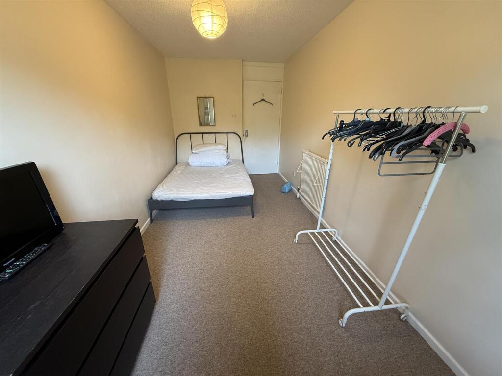 1 bed House Share for rent in Chippenham. From F1rst move - Chippenham