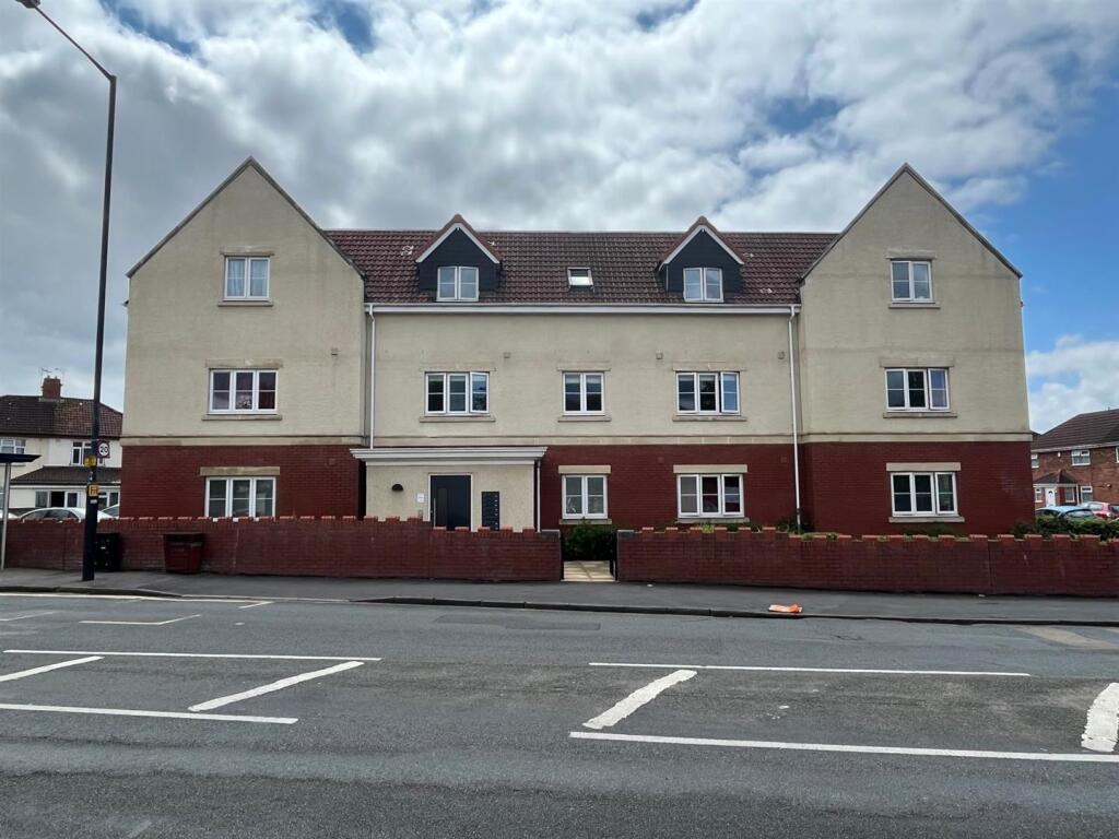 2 bed Apartment for rent in Burchells Green. From F1rst move - Chippenham 2 bed Apartment for rent in Burchells Green. From F1rst move - Chippenham