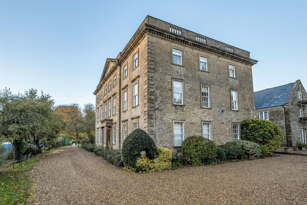 2 bed Apartment for rent in Chippenham. From F1rst move - Chippenham
