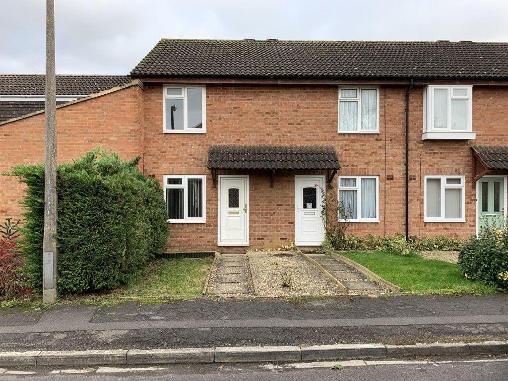 2 bed Mid Terraced House for rent in Melksham. From F1rst move - Chippenham