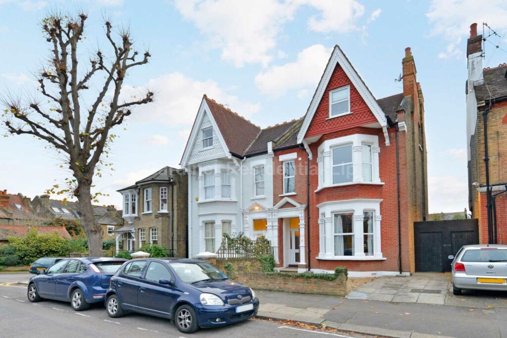 5 bed Detached House for rent in London. From Gardiner Residential LLP