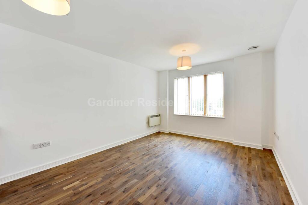2 bed Apartment for rent in Greenford. From Gardiner Residential - Ealing