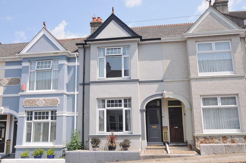 2 bed Mid Terraced House for rent in Plymouth. From Falcon Properties - Plymouth