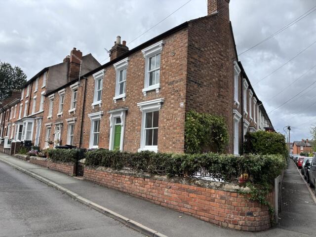 2 bed End of Terrace for rent in Shrewsbury. From Farebrother Smith Lettings Agents - Shrewsbury 2 bed End of Terrace for rent in Shrewsbury. From Farebrother Smith Lettings Agents - Shrewsbury