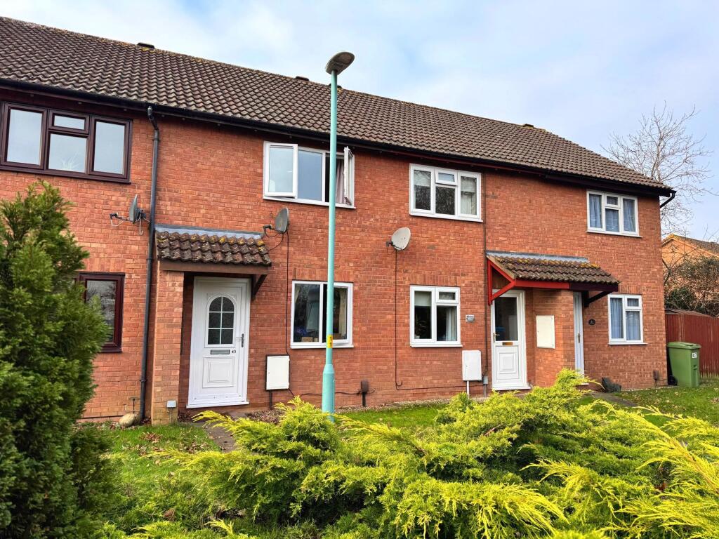 2 bed Mid Terraced House for rent in Churchdown. From Farr & Farr - Gloucester
