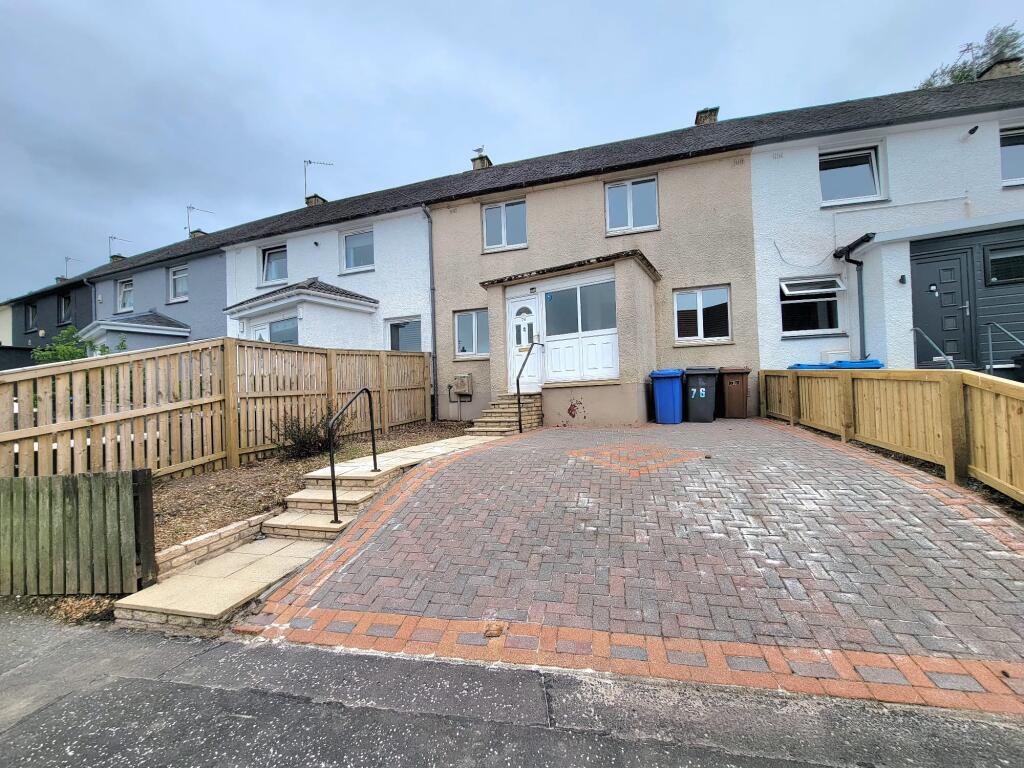 4 bed Mid Terraced House for rent in Glenrothes. From Fife Properties - Leven