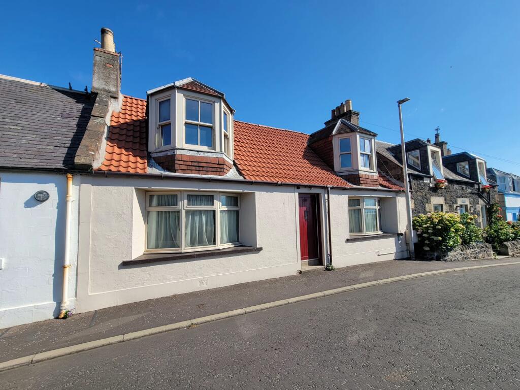3 bed Mid Terraced House for rent in Lower Largo. From Fife Properties - Leven