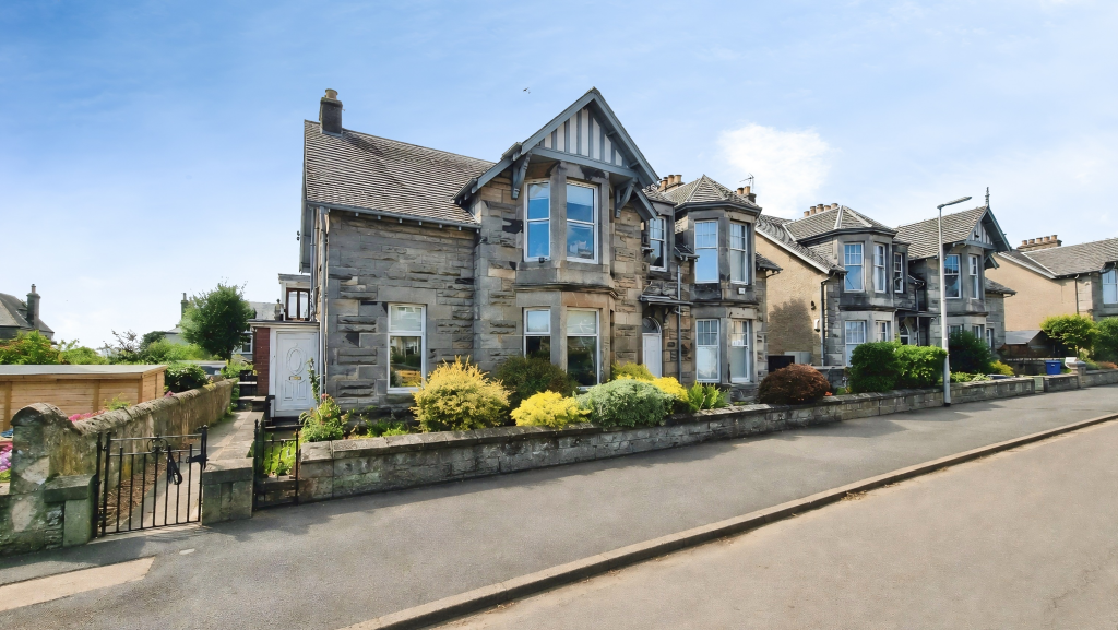 3 bed House (unspecified) for rent in Lower Largo. From Fife Properties - Leven