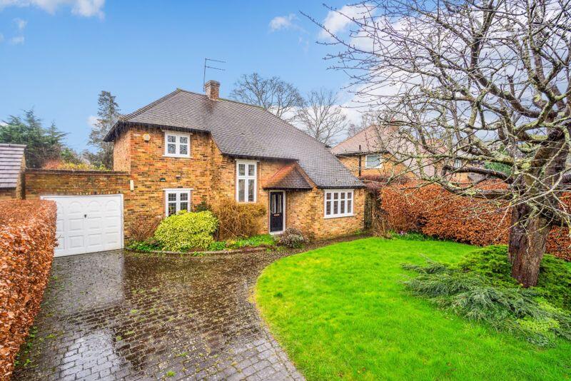 3 bed Detached for rent in Farnham Common. From Foreman King - Farnham Common 3 bed Detached for rent in Farnham Common. From Foreman King - Farnham Common