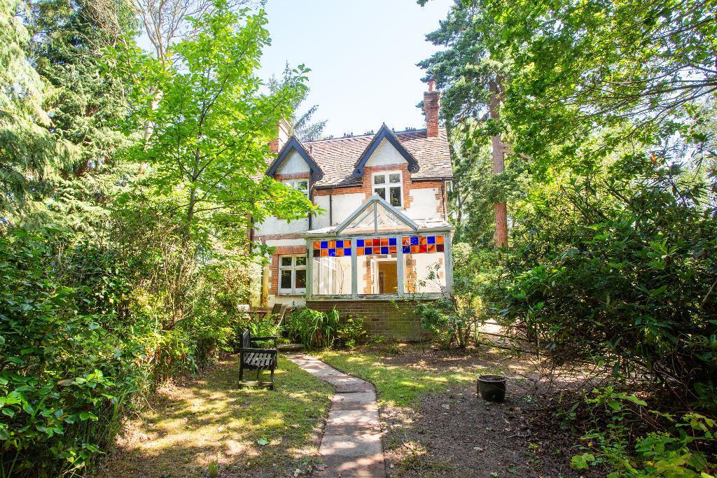2 bed Detached for rent in Little London. From Foresters - Heathfield