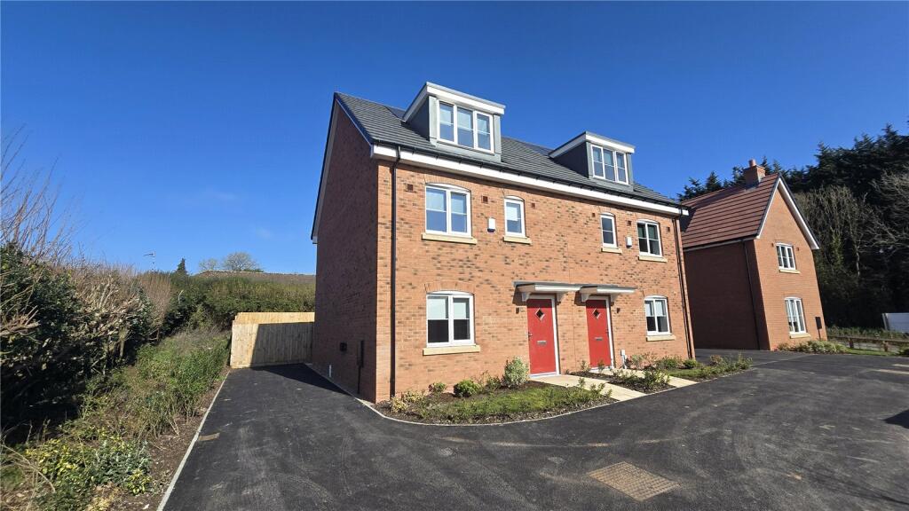 4 bed Semi Detached for rent in Coventry. From Foster Lewis & Co - Coventry 4 bed Semi Detached for rent in Coventry. From Foster Lewis & Co - Coventry