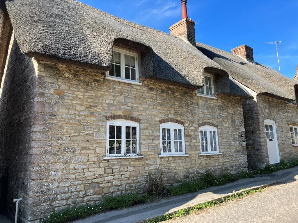 2 bed Detached for rent in Kimmeridge. From Fowler Fortescue - Fonthill Bishop