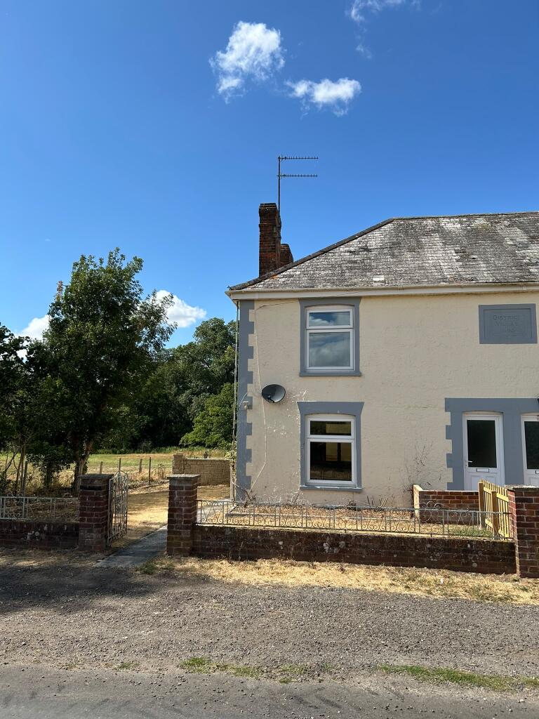 2 bed Semi Detached for rent in Longparish. From Fowler Fortescue - Fonthill Bishop