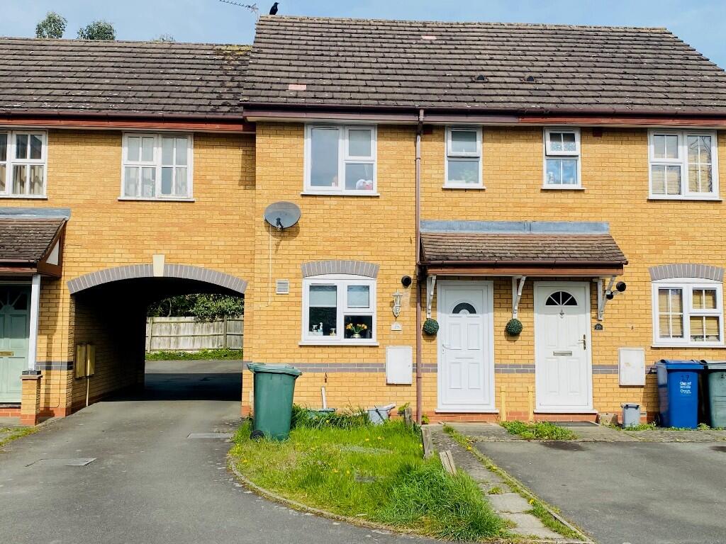 2 bed Mid Terraced House for rent in Launton. From CS Properties - Bicester