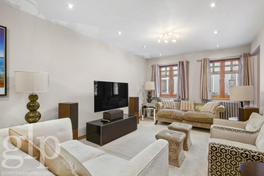 2 bed Apartment for rent in Westminster. From Greater London Properties - Soho