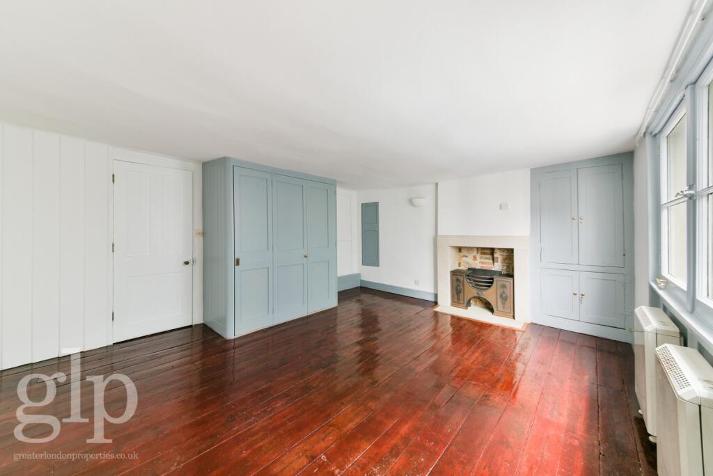 4 bed Apartment for rent in Westminster. From Greater London Properties - Soho 4 bed Apartment for rent in Westminster. From Greater London Properties - Soho