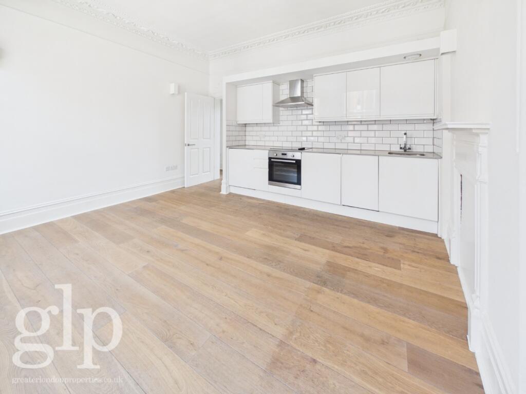 2 bed Apartment for rent in Westminster. From Greater London Properties - Soho