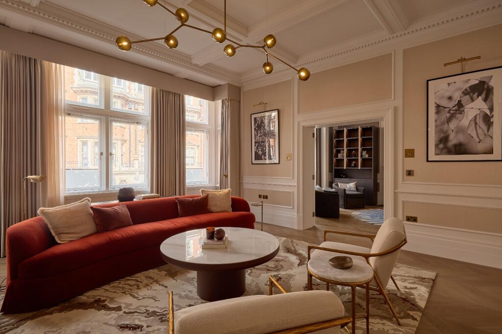 4 bed Annexe for rent in London. From Greater London Properties - Soho
