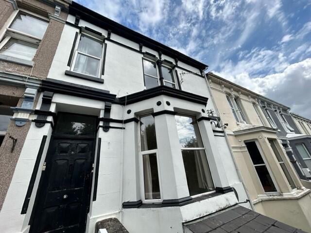 1 bed 1st Floor Flat for rent in Plymouth. From Fox & Sons - Mutley Plain 1 bed 1st Floor Flat for rent in Plymouth. From Fox & Sons - Mutley Plain