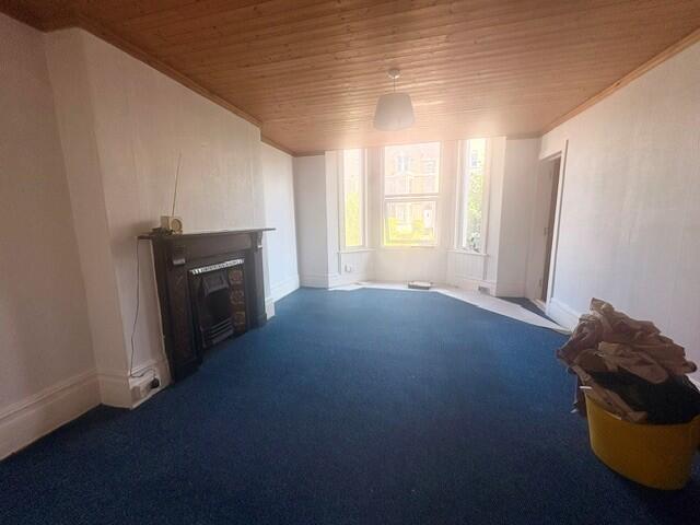 1 bed 1st Floor Flat for rent in Plymouth. From Fox & Sons - Mutley Plain