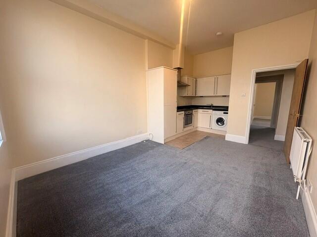 2 bed 1st Floor Flat for rent in Plymouth. From Fox & Sons - Mutley Plain 2 bed 1st Floor Flat for rent in Plymouth. From Fox & Sons - Mutley Plain