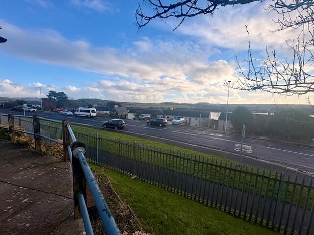 2 bed Apartment for rent in Plymouth. From Fox & Sons - Mutley Plain