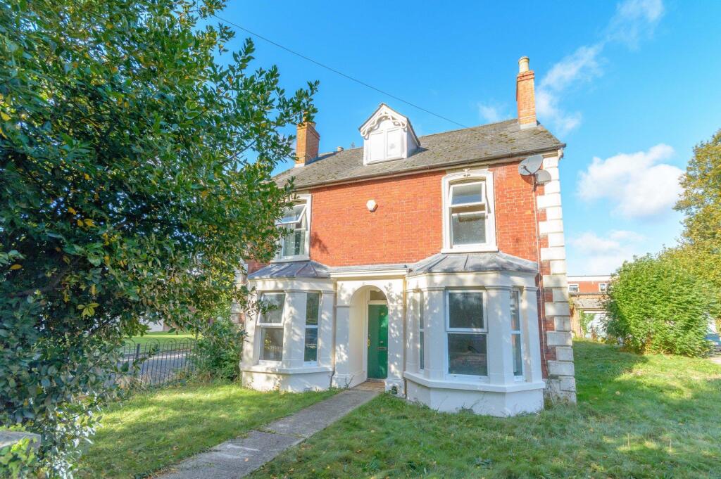 1 bed Detached for rent in Quidhampton. From Fox & Sons - Salisbury 1 bed Detached for rent in Quidhampton. From Fox & Sons - Salisbury