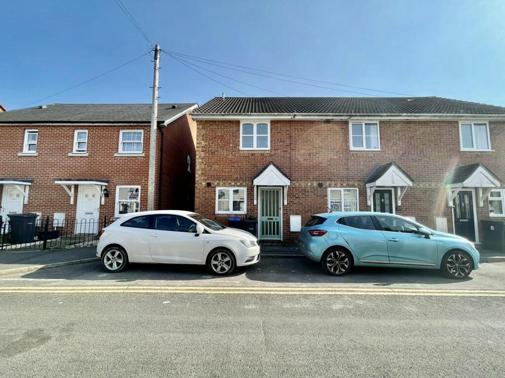 2 bed Not Specified for rent in Quidhampton. From Fox & Sons - Salisbury 2 bed Not Specified for rent in Quidhampton. From Fox & Sons - Salisbury