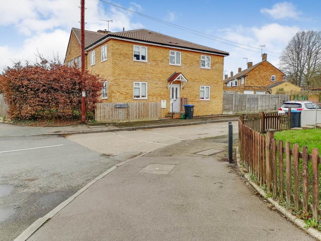 3 bed Semi Detached for rent in Jockey End. From Greyfox Estate Agents - Walderslade 3 bed Semi Detached for rent in Jockey End. From Greyfox Estate Agents - Walderslade