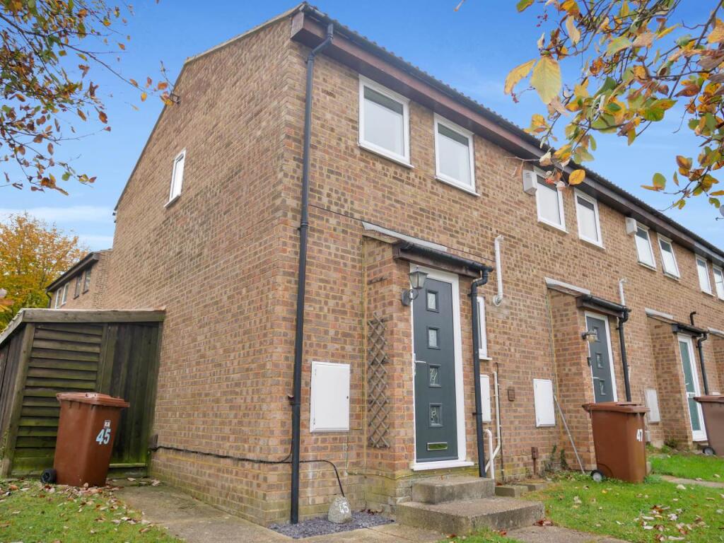 2 bed End of Terrace for rent in Blue Bell Hill. From Greyfox Estate Agents - Walderslade 2 bed End of Terrace for rent in Blue Bell Hill. From Greyfox Estate Agents - Walderslade