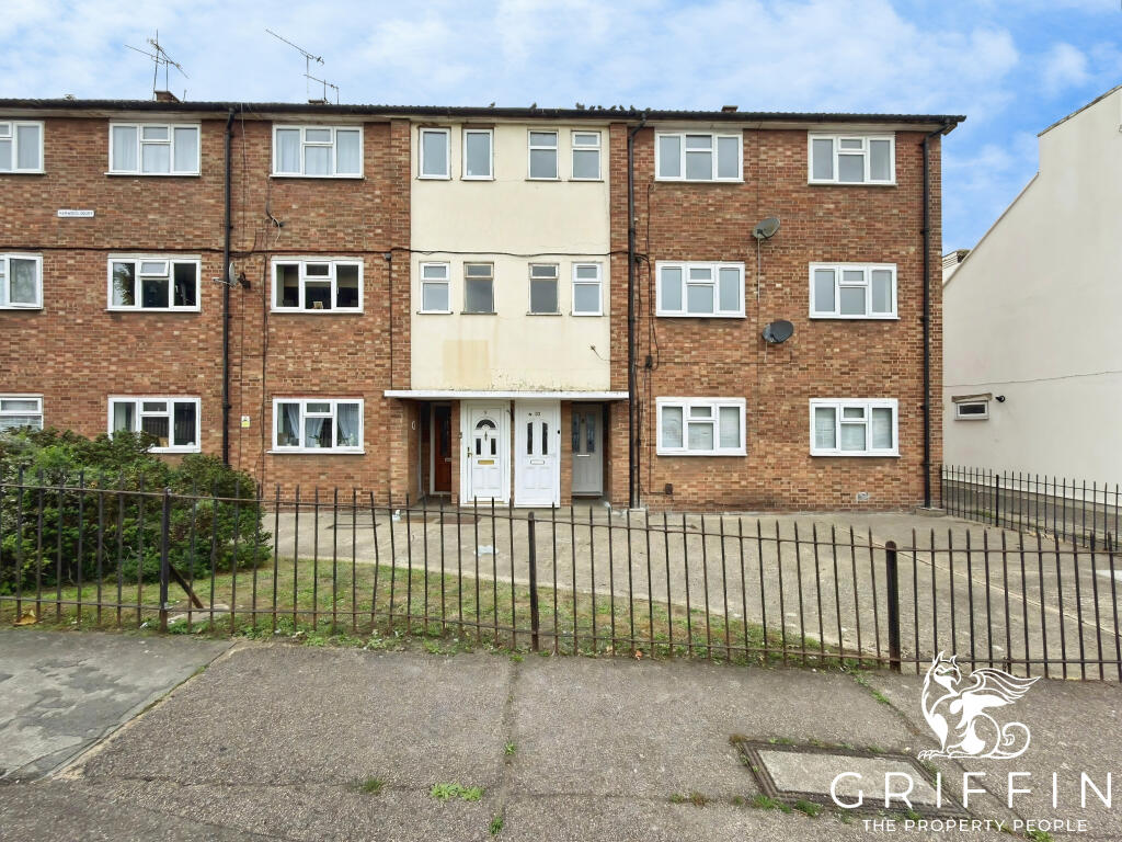 2 bed 1st Floor Flat for rent in Grays. From Griffin Grays 2 bed 1st Floor Flat for rent in Grays. From Griffin Grays