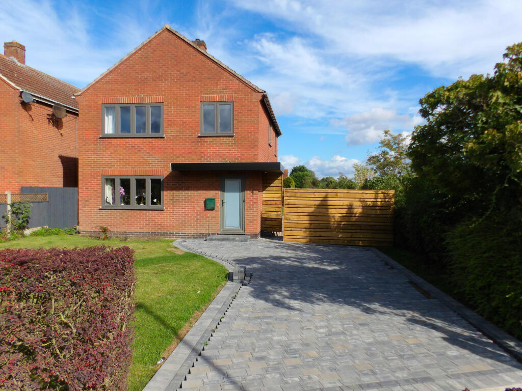 4 bed Detached for rent in Cropwell Bishop. From Frank Innes - Bingham 4 bed Detached for rent in Cropwell Bishop. From Frank Innes - Bingham