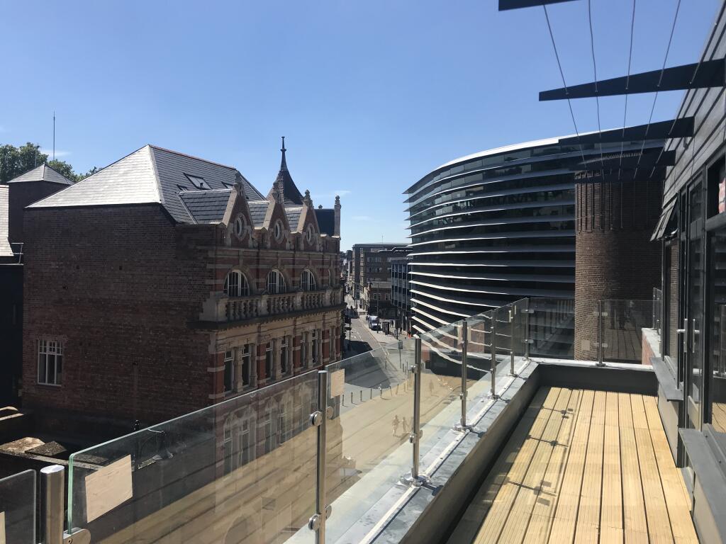 2 bed Penthouse for rent in Leicester. From Frank Innes - Leicester