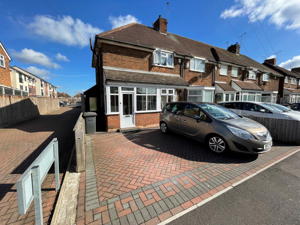 3 bed Detached for rent in Leicester. From Frank Innes - Leicester