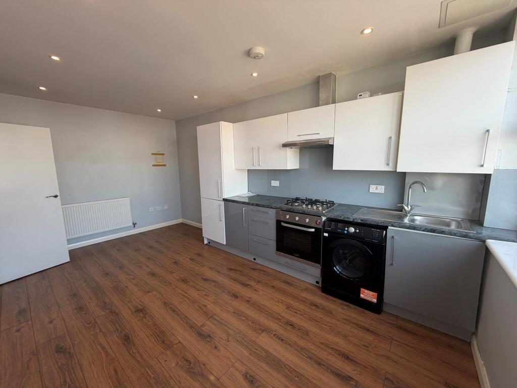 2 bed 1st Floor Flat for rent in Leicester. From Frank Innes - Leicester