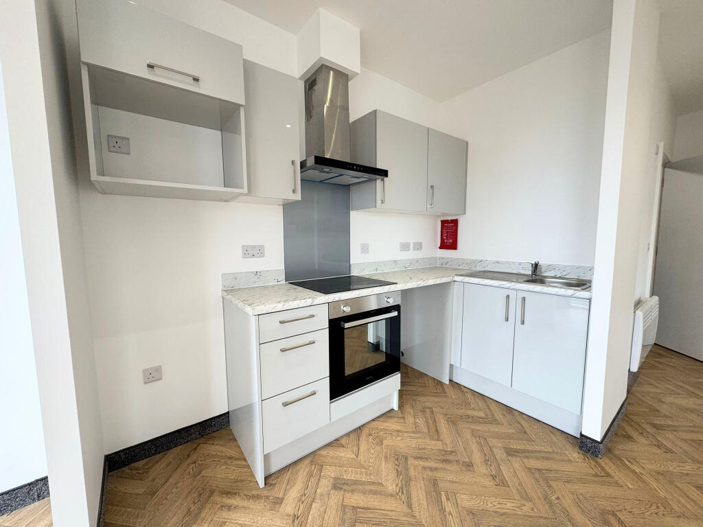 1 bed 1st Floor Flat for rent in . From Frank Innes - Leicester
