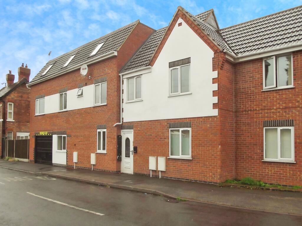 4 bed Apartment for rent in Nottingham. From Frank Innes - Mapperley