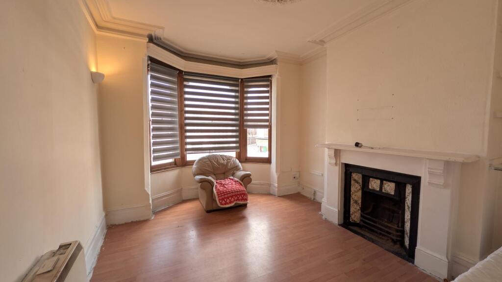 5 bed Detached for rent in Nottingham. From Frank Innes - Mapperley