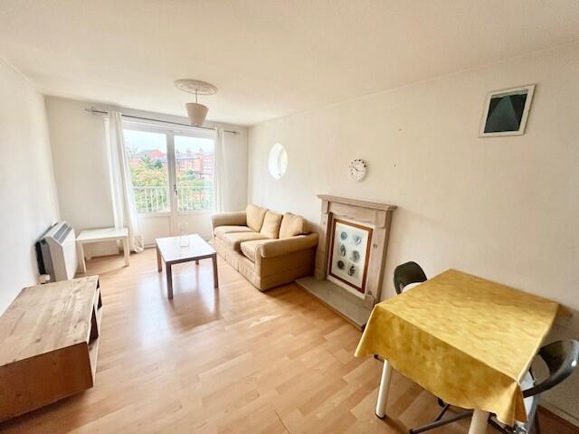 2 bed Apartment for rent in Wilford. From Frank Innes - Mapperley