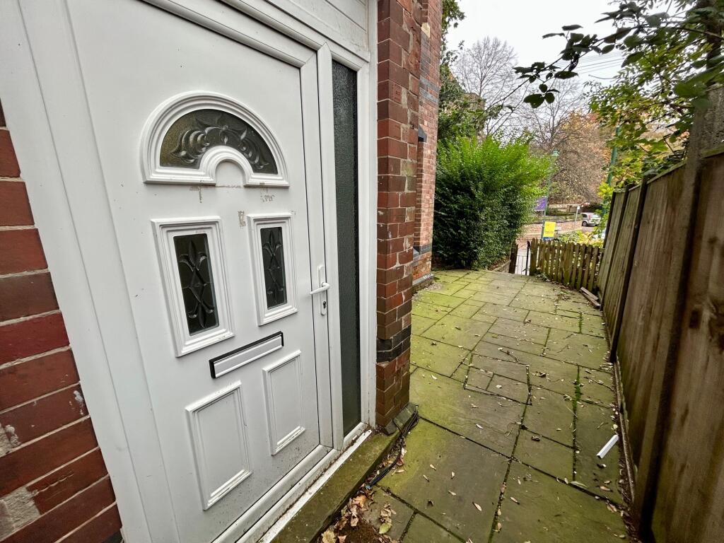 2 bed 1st Floor Flat for rent in Nottingham. From Frank Innes - Mapperley