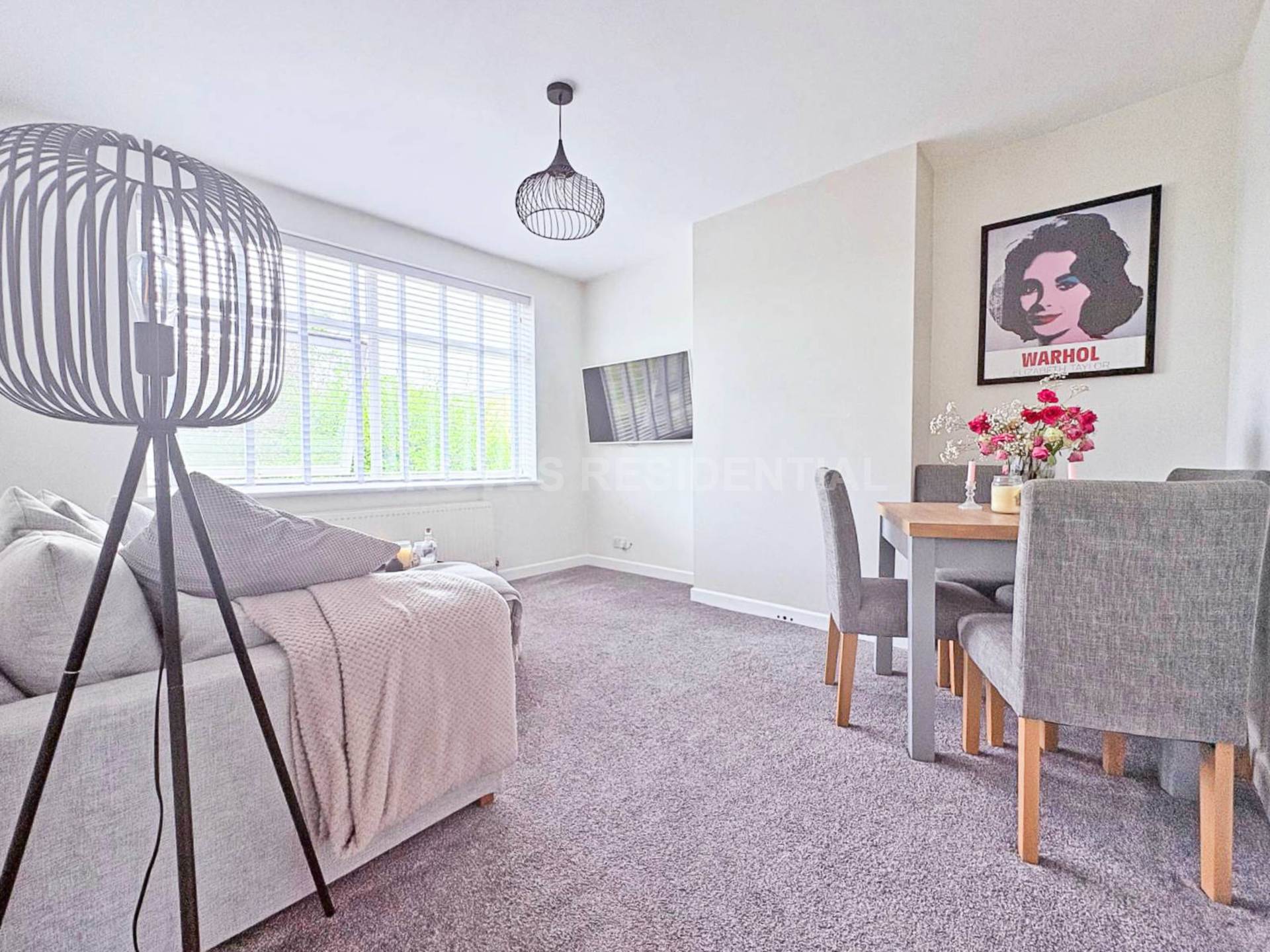 2 bed Annexe for rent in New Malden. From Groves Residential