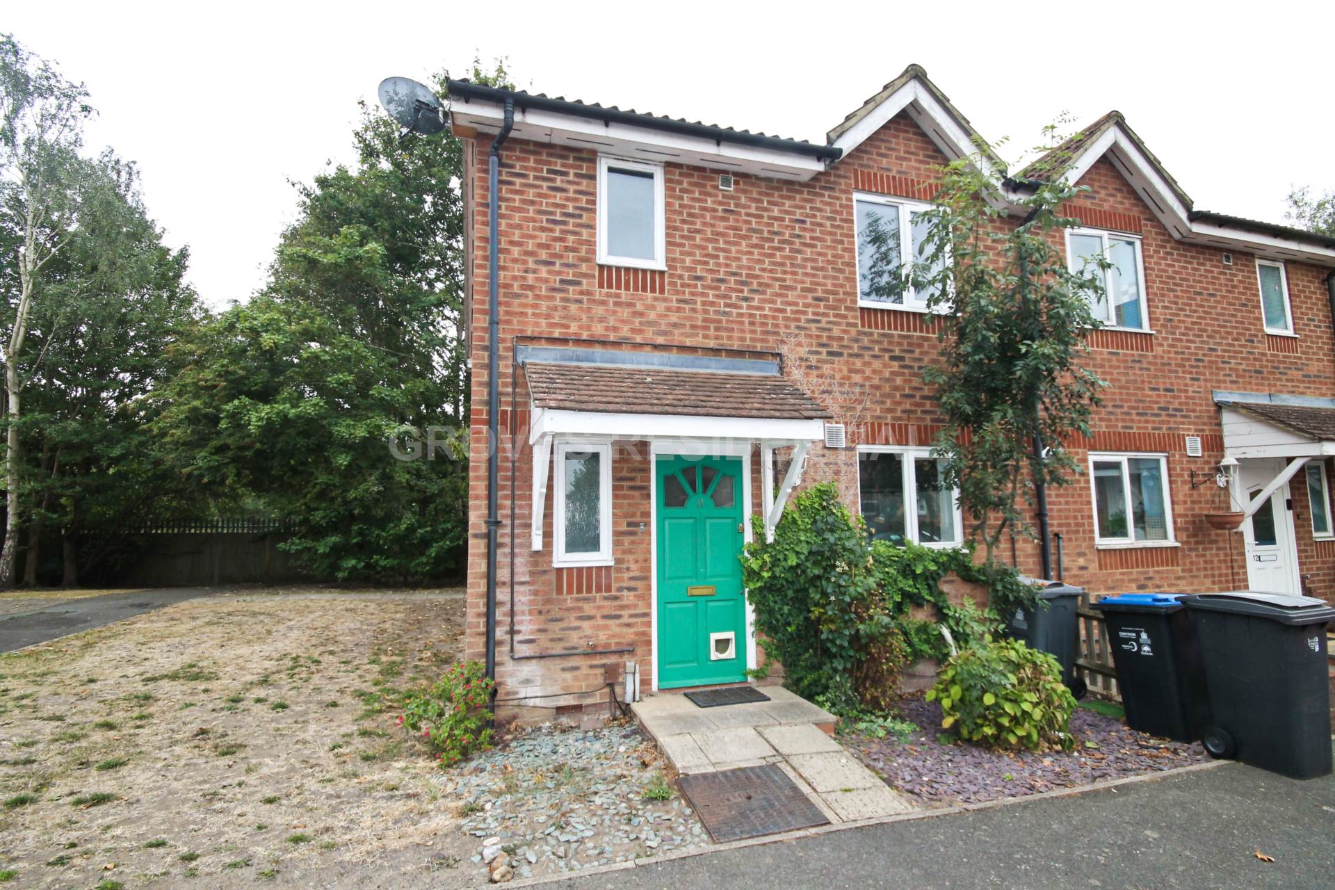 3 bed End of Terrace for rent in New Malden. From Groves Residential 3 bed End of Terrace for rent in New Malden. From Groves Residential