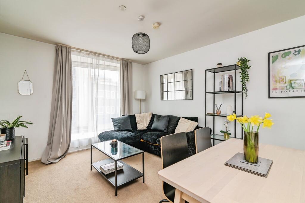 2 bed Apartment for rent in Nottingham. From Frank Innes - Nottingham