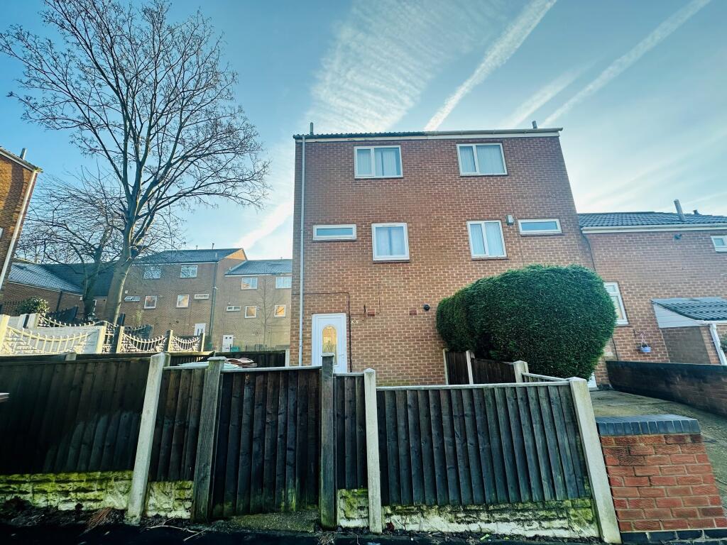 3 bed Mid Terraced House for rent in Nottingham. From Frank Innes - Nottingham