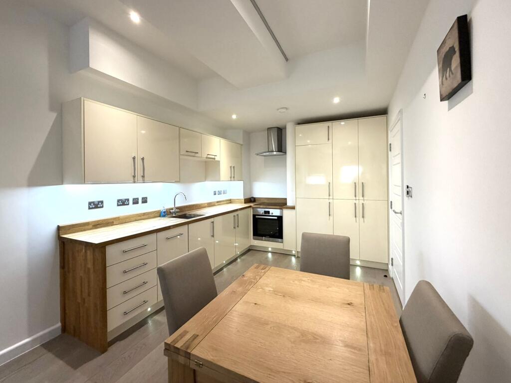 2 bed Apartment for rent in Nottingham. From Frank Innes - Nottingham