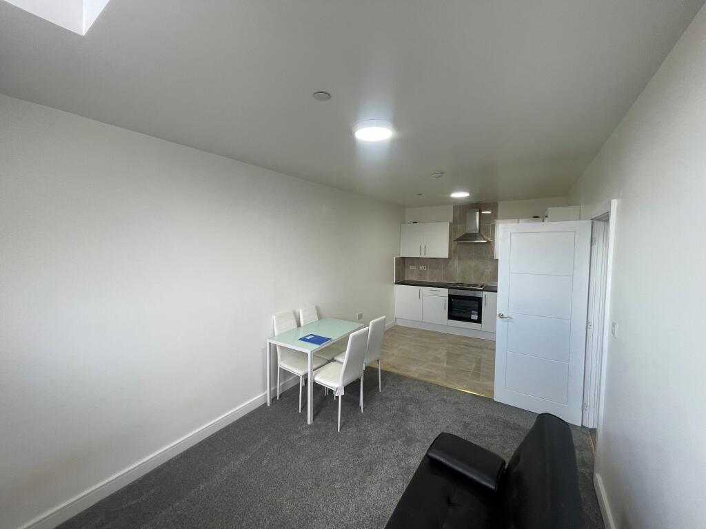 2 bed 1st Floor Flat for rent in . From Frank Innes - Nottingham