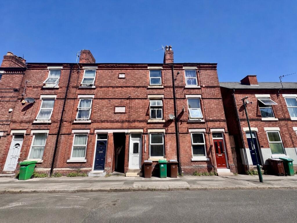 4 bed Detached for rent in Arnold. From Frank Innes - Nottingham