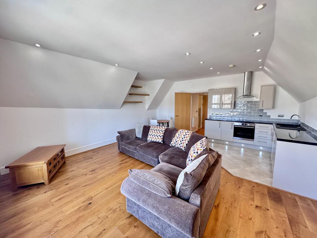 2 bed Apartment for rent in Nottingham. From Frank Innes - Nottingham
